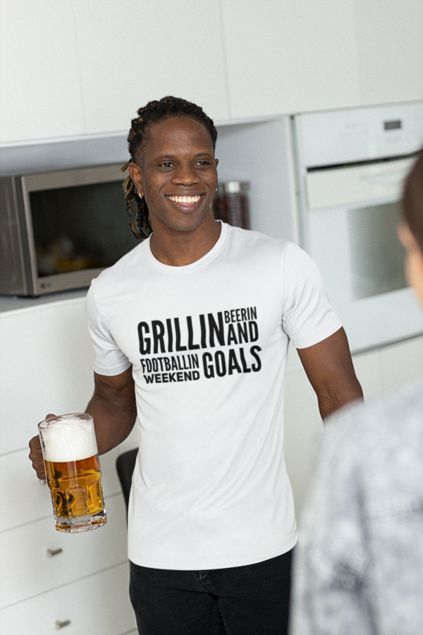 grillin graphic t